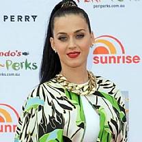 Katy Perry é cotada para cobrir férias de Britney Spears em Las Vegas