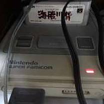 Homem está com video game ligado desde 1994 para não perder o jogo