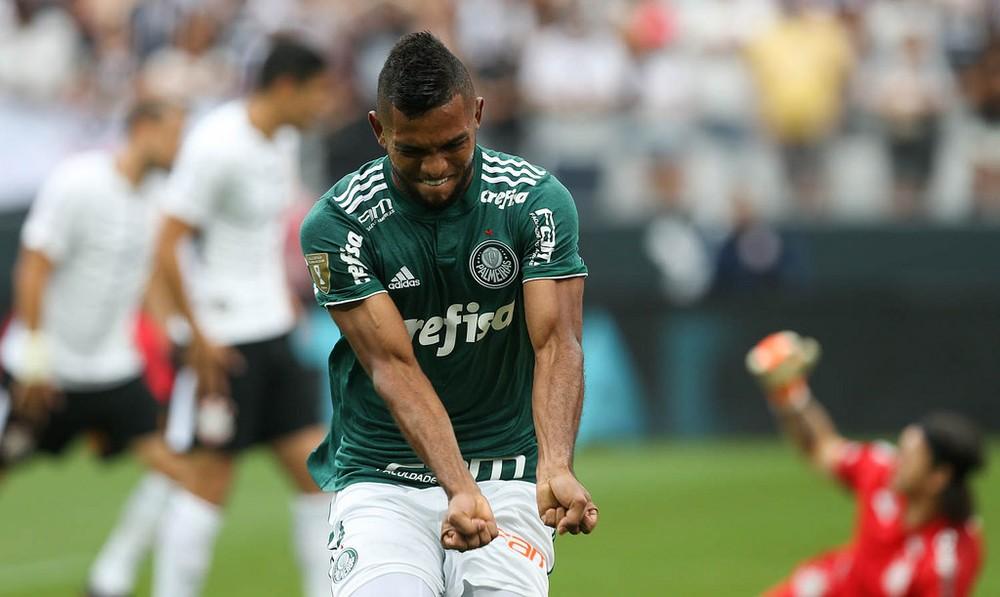 Ataques distintos: Palmeiras surfa em fase de Borja, e Corinthians tenta se virar sem 9