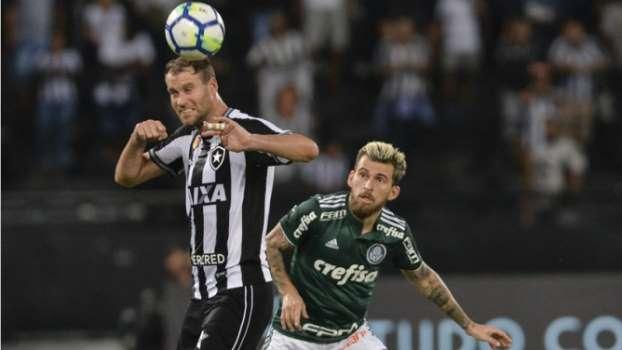 Botafogo e Palmeiras vacilam e empatam na estreia do Brasileirão