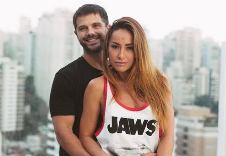 Sabrina Sato está grávida de sete semanas, diz Leo Dias