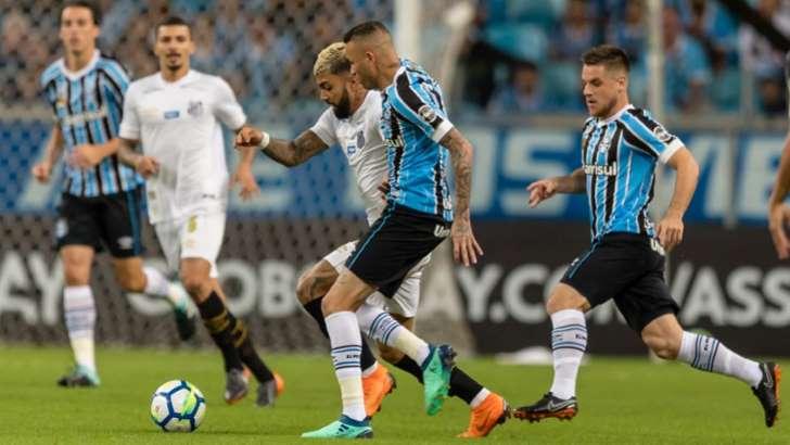 Supremacia do Grêmio escancara problemas do Santos na temporada