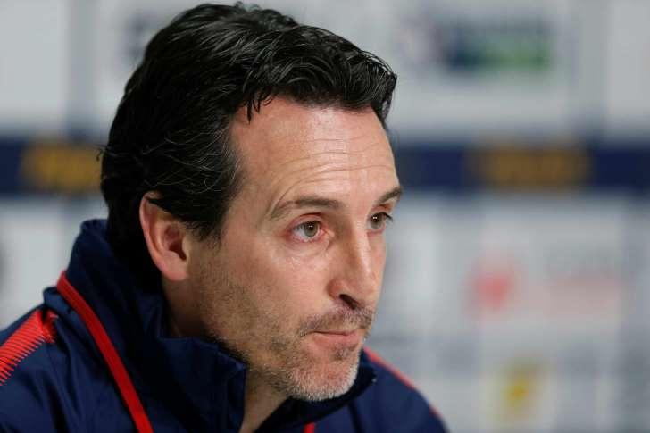 Técnico do PSG pede paciência com o 'midiático' Neymar em Paris