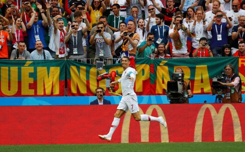 Cristiano Ronaldo decide, Portugal sobrevive à pressão e supera Marrocos