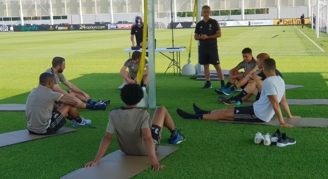 Cristiano Ronaldo começa a treinar no CT da Juventus: "Primeiro treino duro"