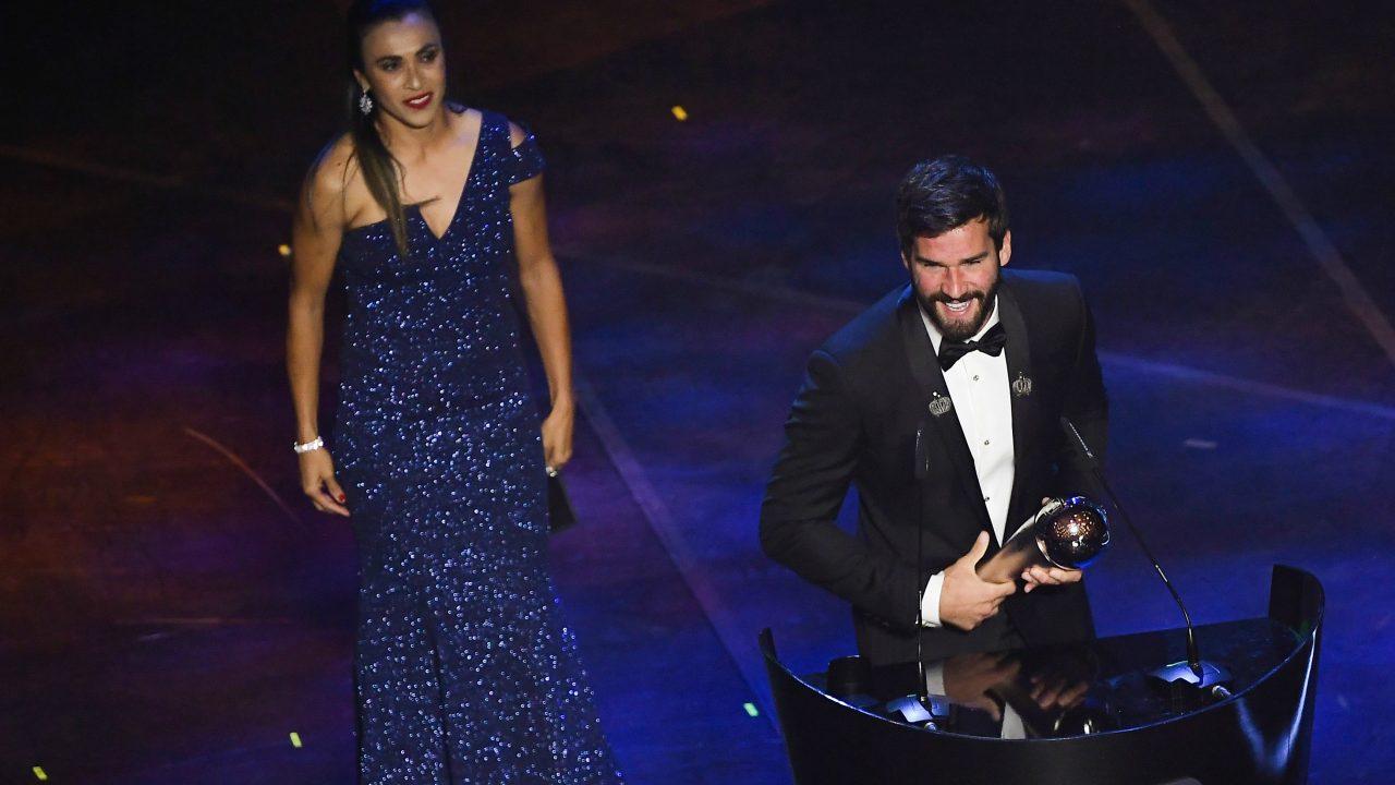 Alisson e Marta são indicados a prêmio de melhor do mundo em 2019