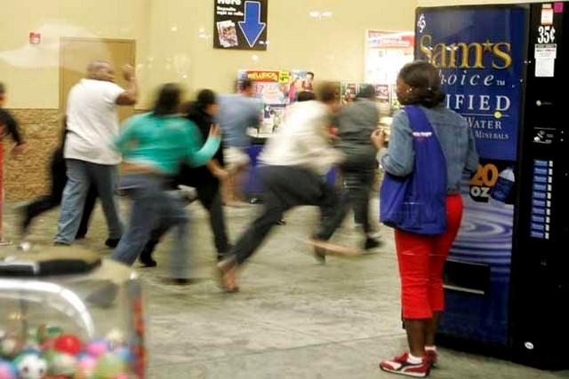 5 HISTÓRIAS DE HORROR ENVOLVENDO A BLACK FRIDAY