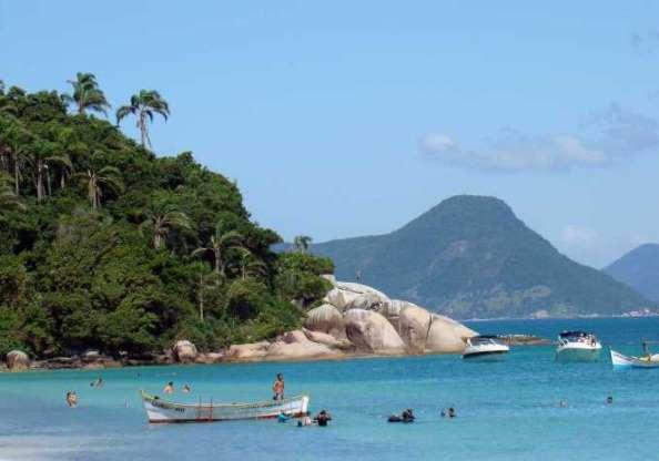 20 praias brasileiras que parecem piscinas