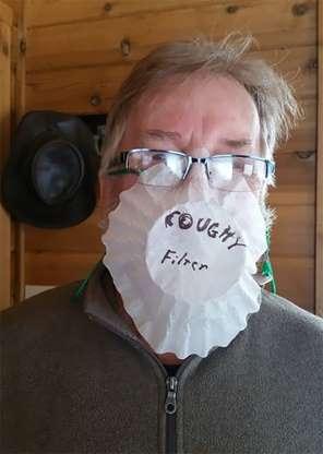 As máscaras caseiras mais divertidas que você vai ver hoje