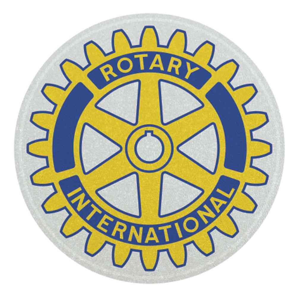 Rotary Clubs de Votuporanga doam máscaras, aventais e luvas para a Santa Casa