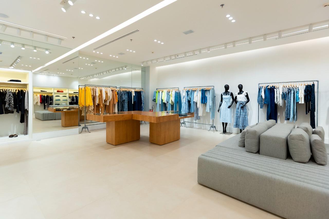 Exclusiva do Shopping Iguatemi São José do Rio Preto, Le Lis Blanc está de cara nova e com coleção assinada por Ana Strumpf