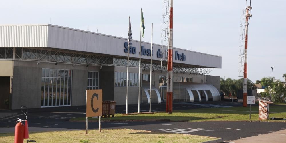 Passageiras relatam momentos de tensão e “sensação de morte” após turbulência durante o voo