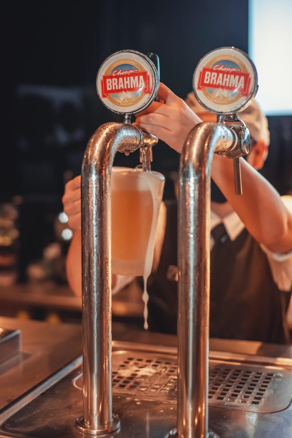 É temporada de Happy Hour no Outback e no Coco Bambu