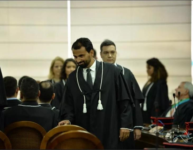 Aos 39 anos, o ex-pedreiro Eliezer Nunes Barros se torna juiz de Direito em Rondônia