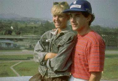 Xuxa Meneghel fala sobre seu relacionamento com Ayrton Senna e arrependimentos