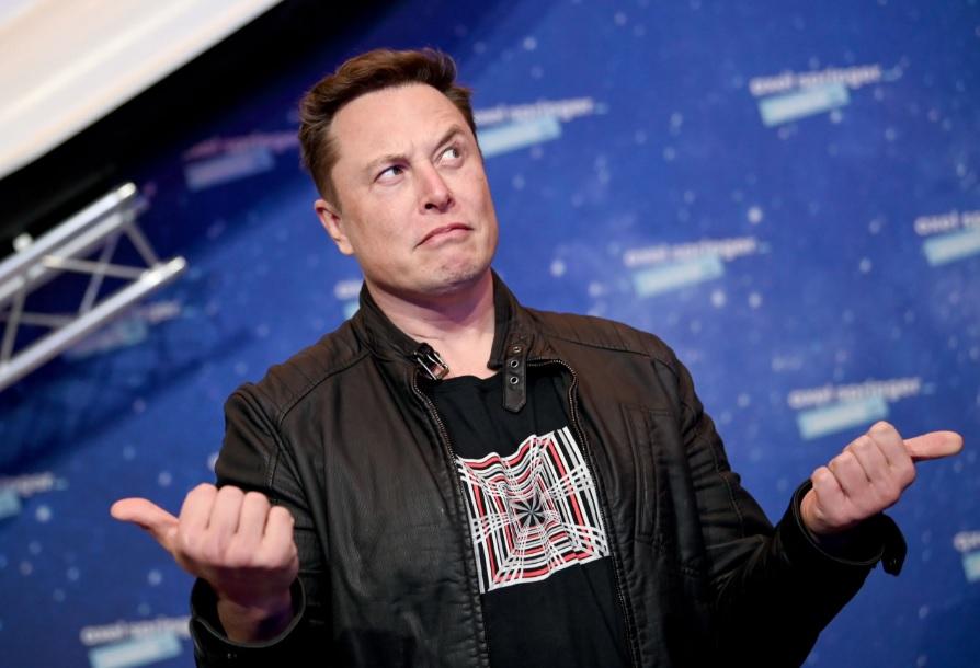 Elon Musk Considera Impor Taxa Mensal na Rede Social X para Combater Bots