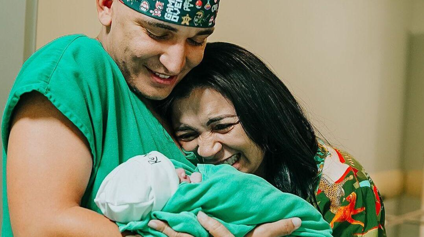 João Gomes e Ary Mirelle Celebram o Nascimento do Primeiro Filho