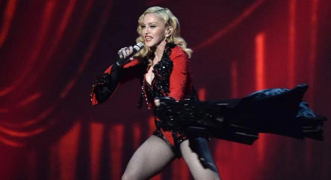 Fãs de Madonna Processam Cantora devido a Atrasos em Shows em Nova York