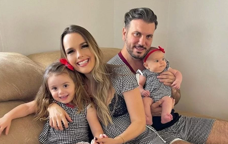 Cantora Thaeme Revela Ter Sofrido Mais Um Aborto Espôntaneo 