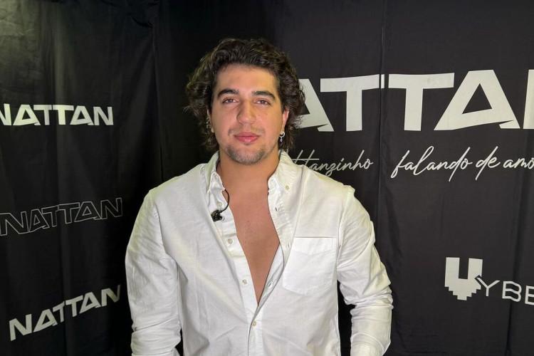 Nattan Anuncia Retorno aos Palcos Após Tratamento Vocal