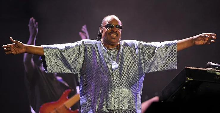 Rock in Rio negocia retorno de Stevie Wonder com oferta milionária
